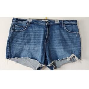 Abercrombie & Fitch The Mom Short High Rise Denim Blue Size 37/24